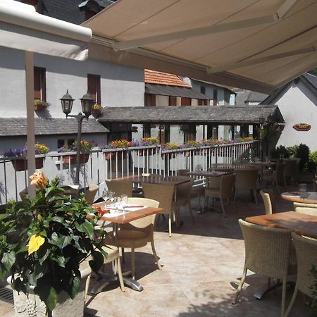 Hotel Logis Auberge De L'Isard Saint-Lary  Bagian luar foto