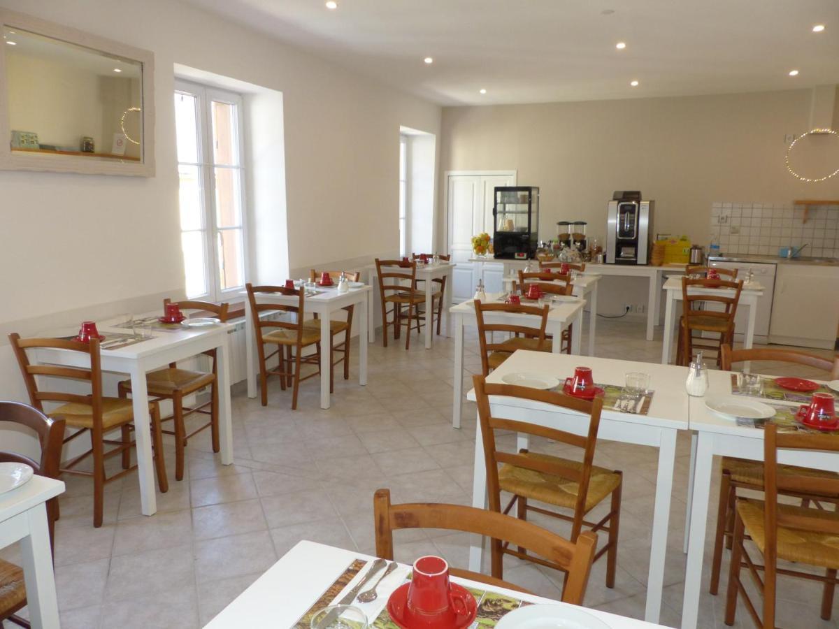 Hotel Logis Auberge De L'Isard Saint-Lary  Bagian luar foto